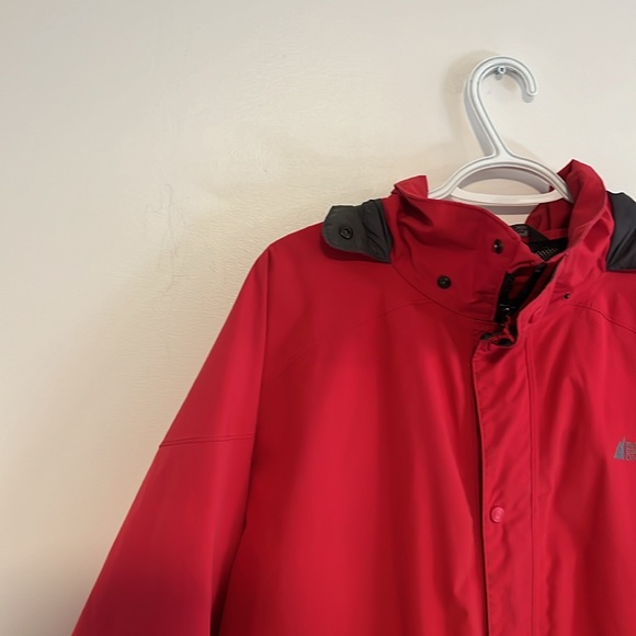 Vintage Mountain Equipment Co-Op Jacket - Picture 3 of 8